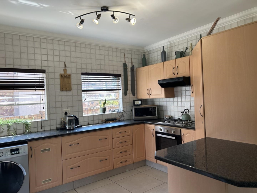 To Let 3 Bedroom Property for Rent in Ravenswood Gauteng