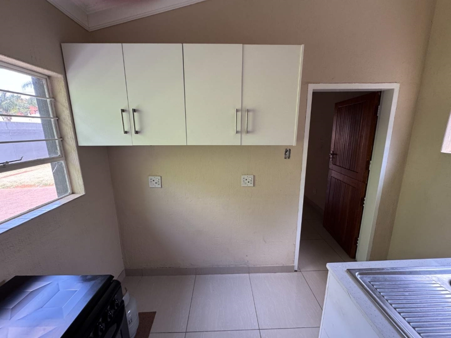 4 Bedroom Property for Sale in Glenvista Gauteng