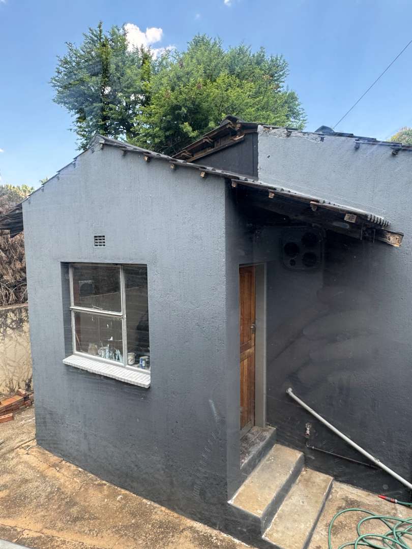 4 Bedroom Property for Sale in Glenvista Gauteng