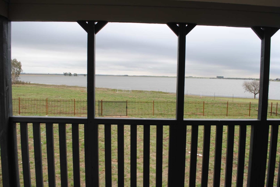 2 Bedroom Property for Sale in Vaal Dam Gauteng