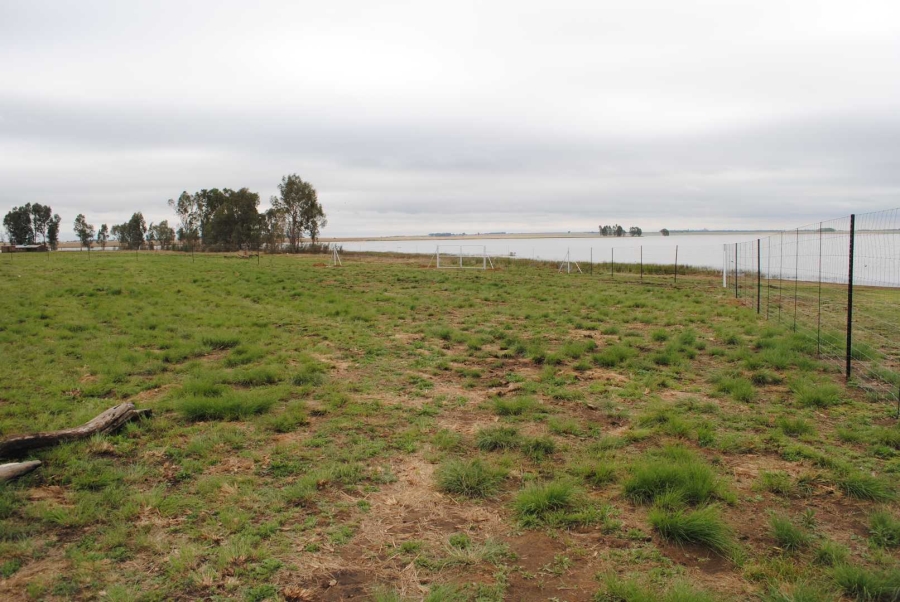 2 Bedroom Property for Sale in Vaal Dam Gauteng