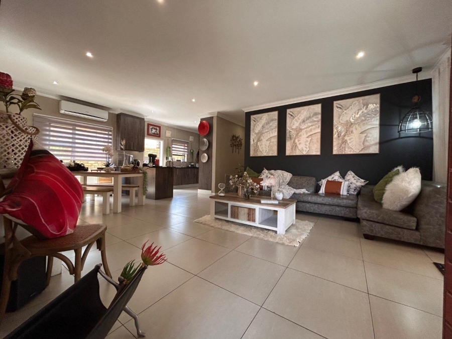 4 Bedroom Property for Sale in New Redruth Gauteng