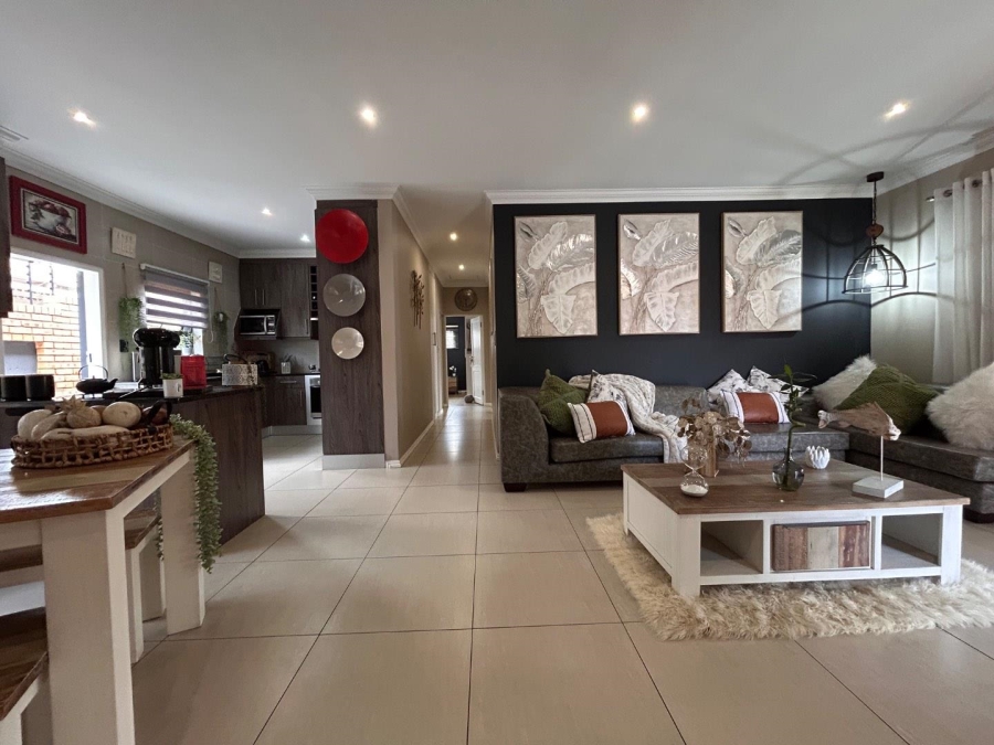 4 Bedroom Property for Sale in New Redruth Gauteng