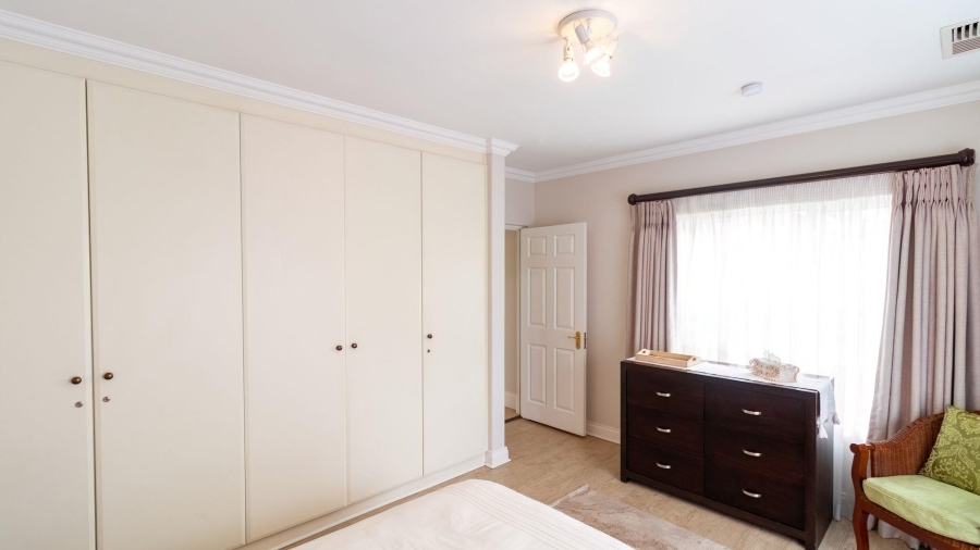 3 Bedroom Property for Sale in Waterfall Gauteng