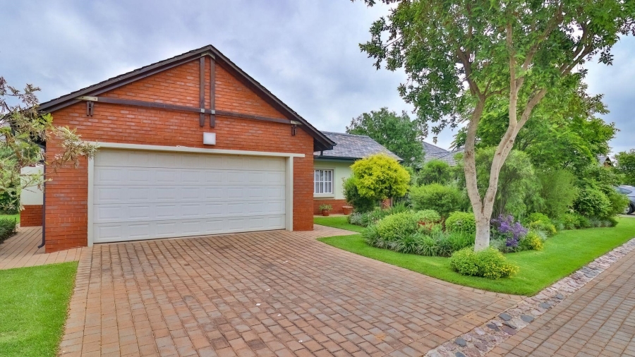 3 Bedroom Property for Sale in Waterfall Gauteng