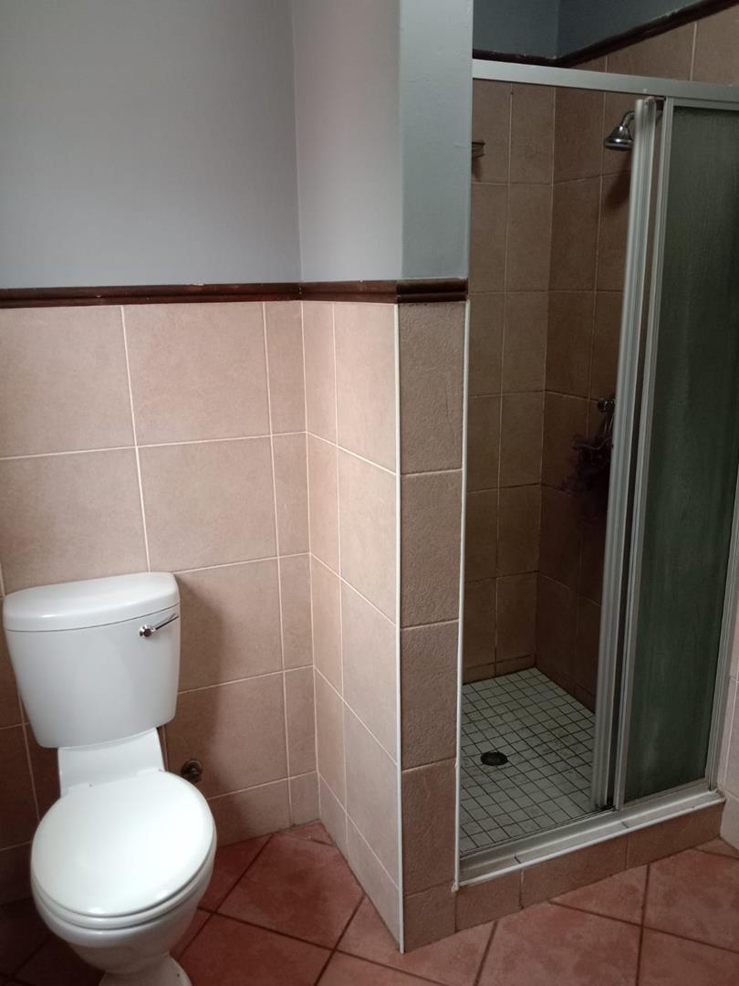 3 Bedroom Property for Sale in Die Hoewes Gauteng