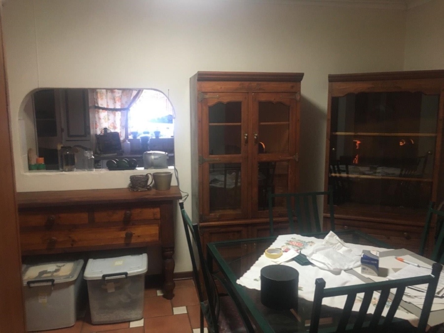 4 Bedroom Property for Sale in Rooihuiskraal Gauteng