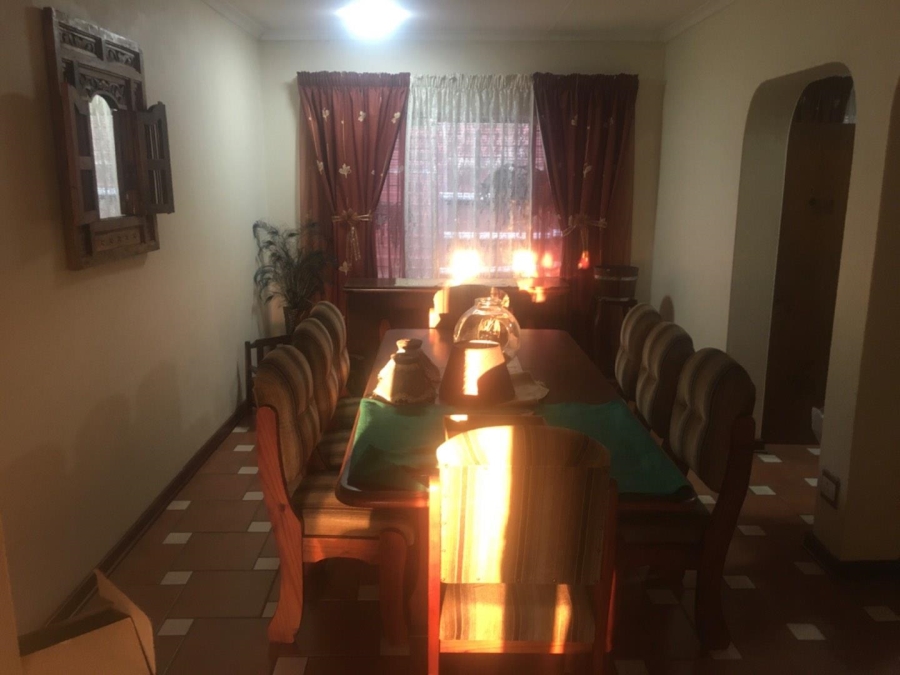 4 Bedroom Property for Sale in Rooihuiskraal Gauteng