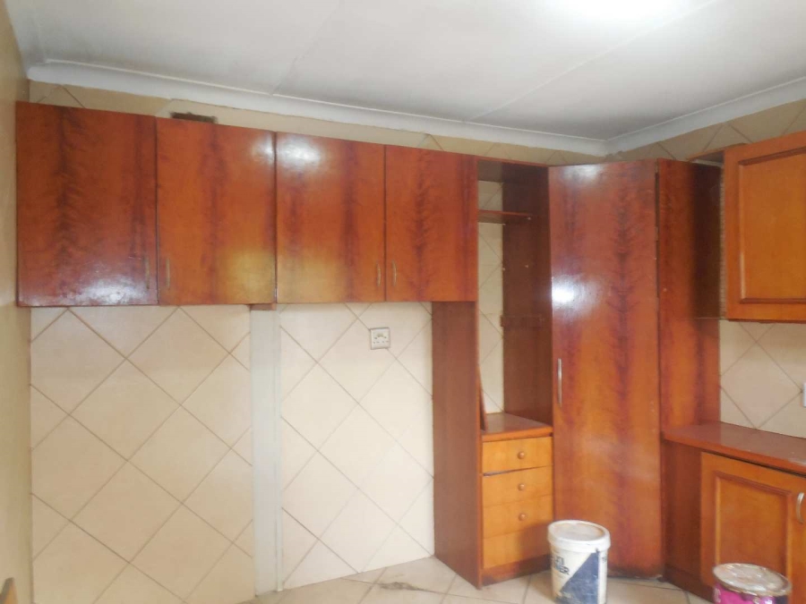 To Let 4 Bedroom Property for Rent in Silverton Gauteng