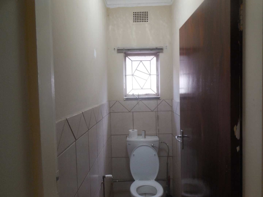 To Let 4 Bedroom Property for Rent in Silverton Gauteng