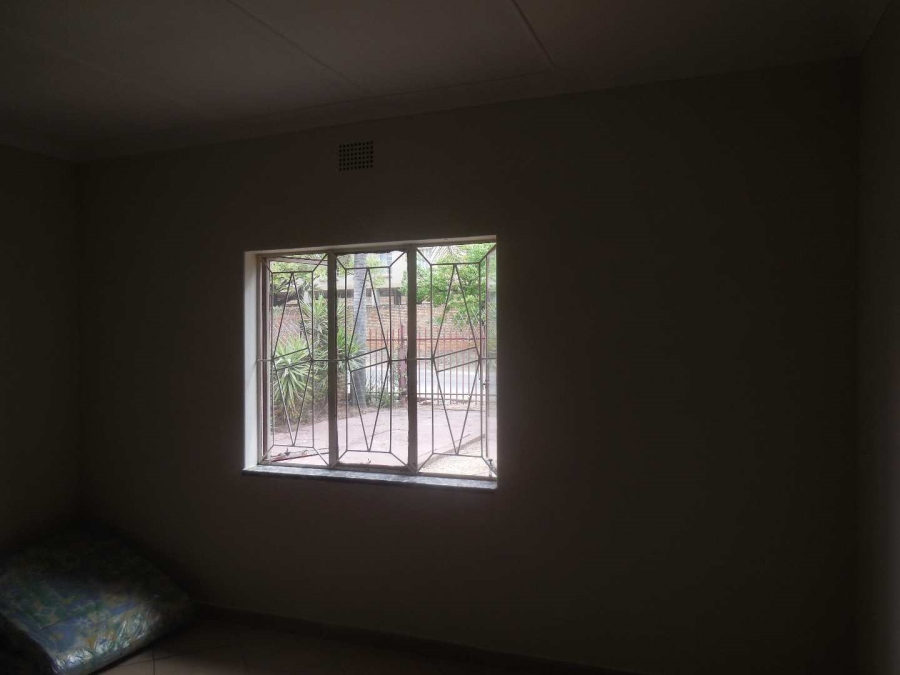 To Let 4 Bedroom Property for Rent in Silverton Gauteng