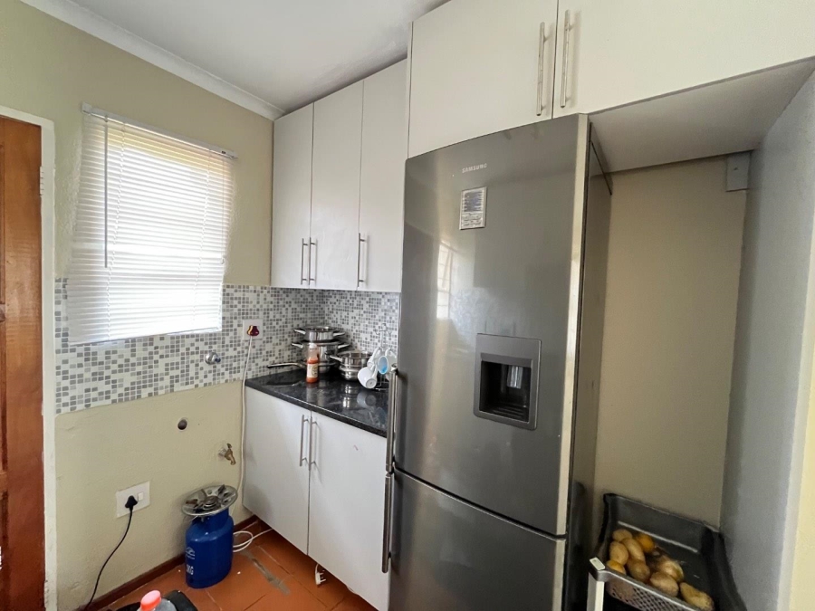 2 Bedroom Property for Sale in Rembrandt Park Gauteng