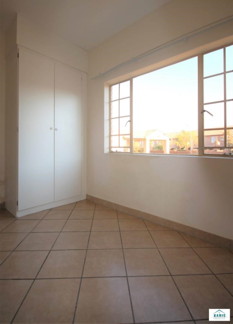 To Let 3 Bedroom Property for Rent in Hazeldean Gauteng