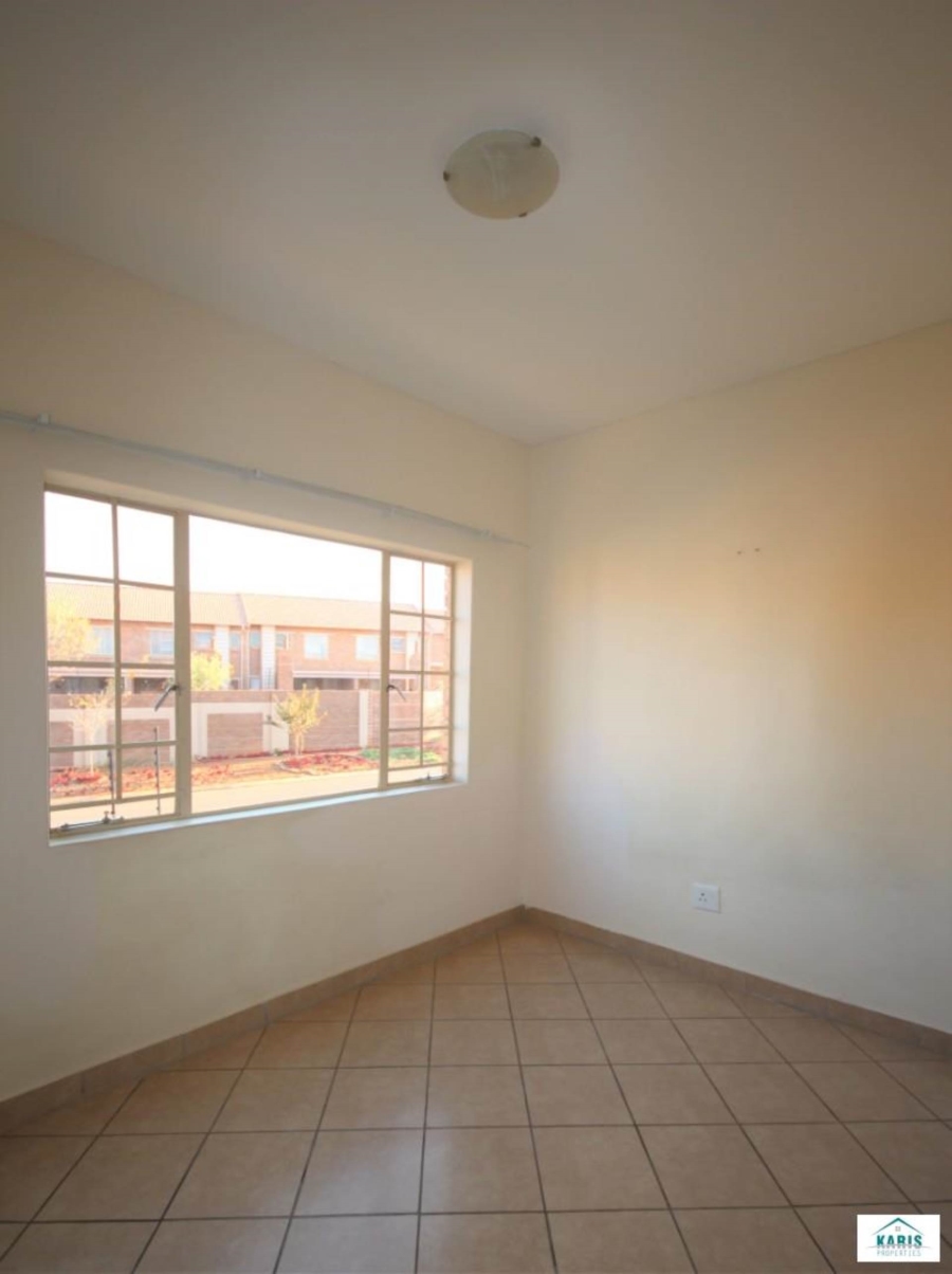To Let 3 Bedroom Property for Rent in Hazeldean Gauteng