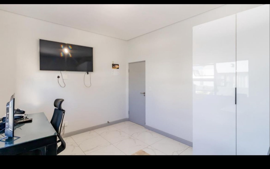 3 Bedroom Property for Sale in Fourways Gauteng