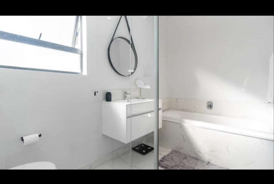 3 Bedroom Property for Sale in Fourways Gauteng