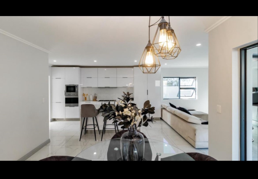 To Let 3 Bedroom Property for Rent in Broadacres Gauteng