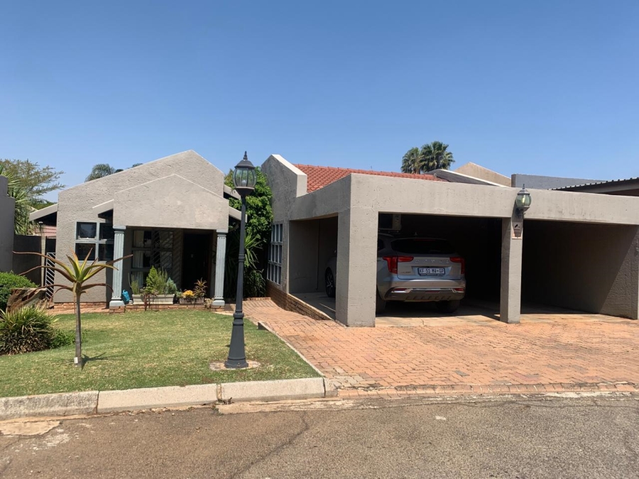 3 Bedroom Property for Sale in Van Riebeeck Park Gauteng