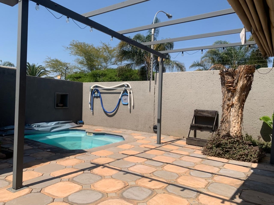 3 Bedroom Property for Sale in Van Riebeeck Park Gauteng