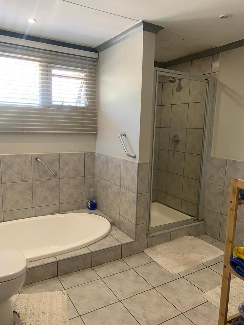 3 Bedroom Property for Sale in Van Riebeeck Park Gauteng