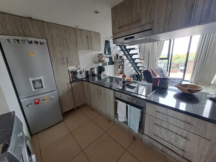 1 Bedroom Property for Sale in Rooihuiskraal North Gauteng