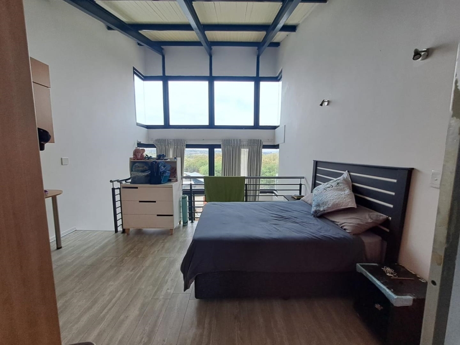 1 Bedroom Property for Sale in Rooihuiskraal North Gauteng