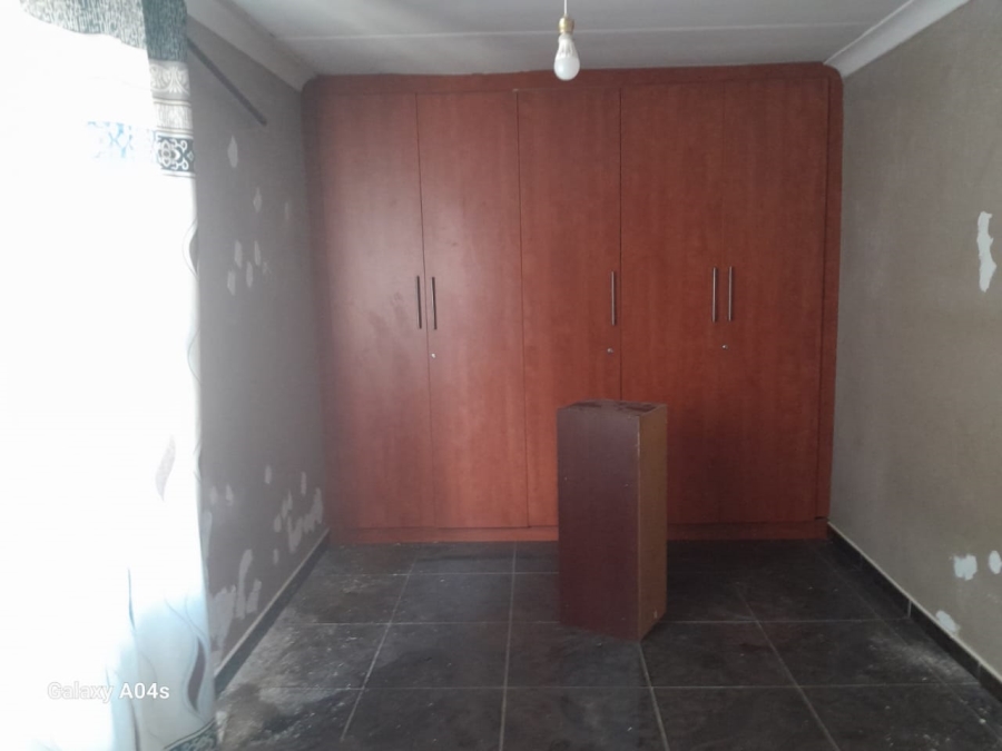 3 Bedroom Property for Sale in Alveda Park Gauteng