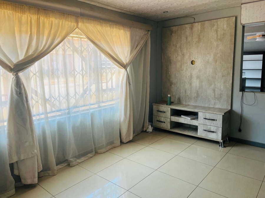 3 Bedroom Property for Sale in Orange Farm Gauteng
