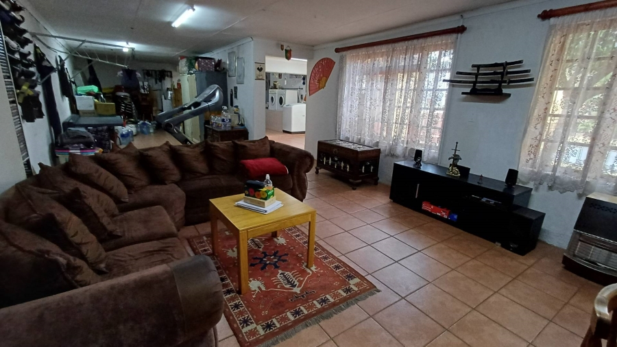 0 Bedroom Property for Sale in Linmeyer Gauteng