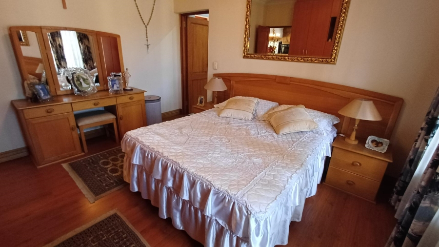 0 Bedroom Property for Sale in Linmeyer Gauteng