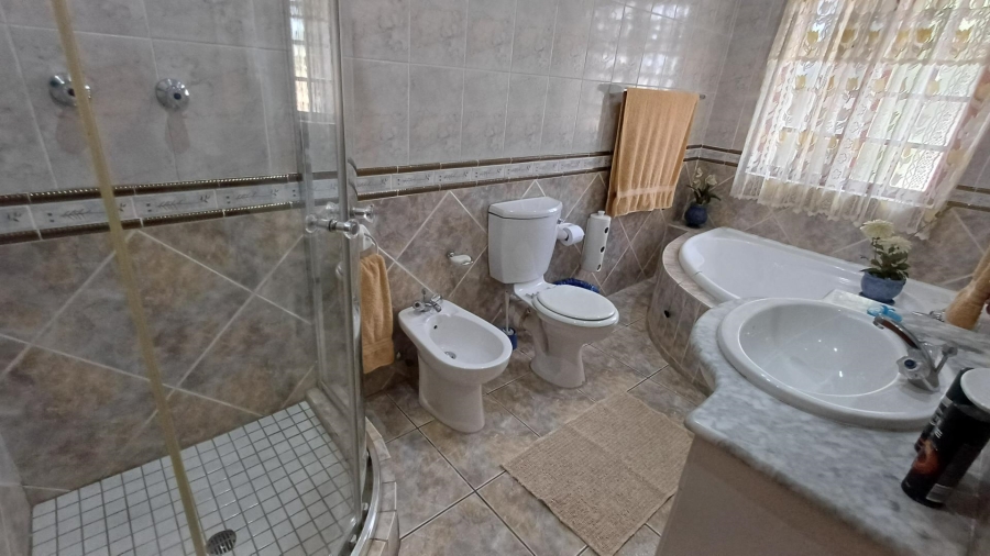 0 Bedroom Property for Sale in Linmeyer Gauteng