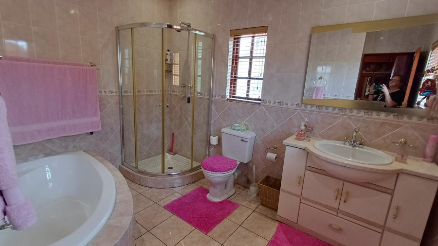 0 Bedroom Property for Sale in Linmeyer Gauteng