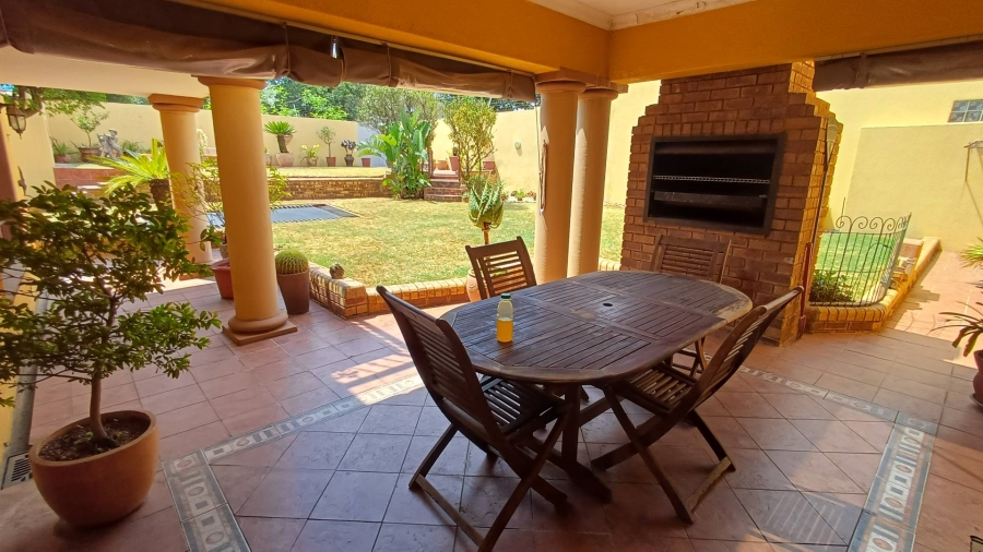 0 Bedroom Property for Sale in Linmeyer Gauteng