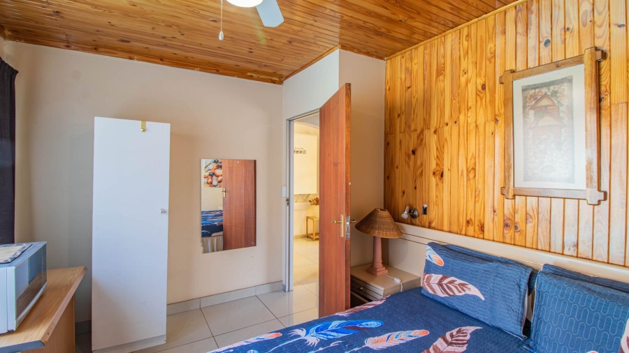 11 Bedroom Property for Sale in Lakefield Gauteng