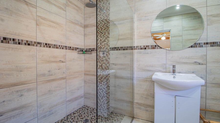 11 Bedroom Property for Sale in Lakefield Gauteng