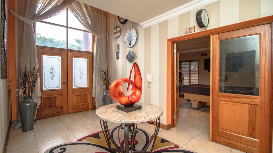 4 Bedroom Property for Sale in Lakefield Gauteng