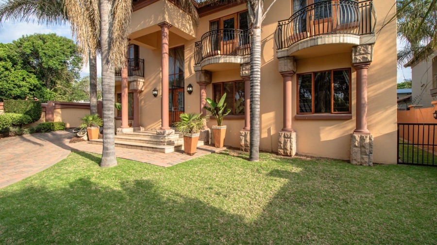 4 Bedroom Property for Sale in Lakefield Gauteng
