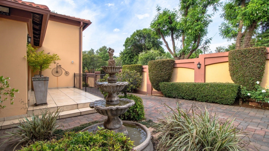 4 Bedroom Property for Sale in Lakefield Gauteng