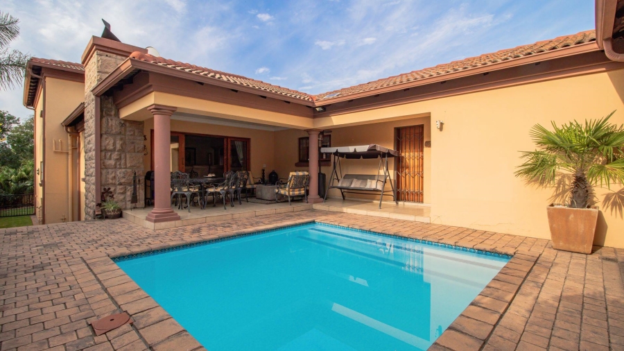 4 Bedroom Property for Sale in Lakefield Gauteng