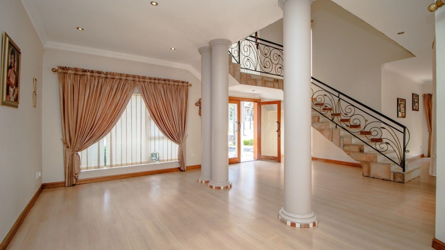 3 Bedroom Property for Sale in Lakefield Gauteng