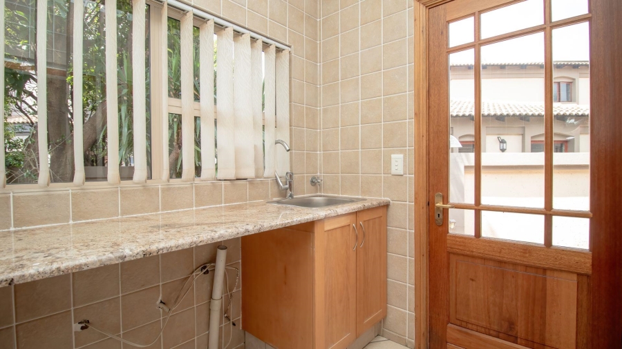 3 Bedroom Property for Sale in Lakefield Gauteng