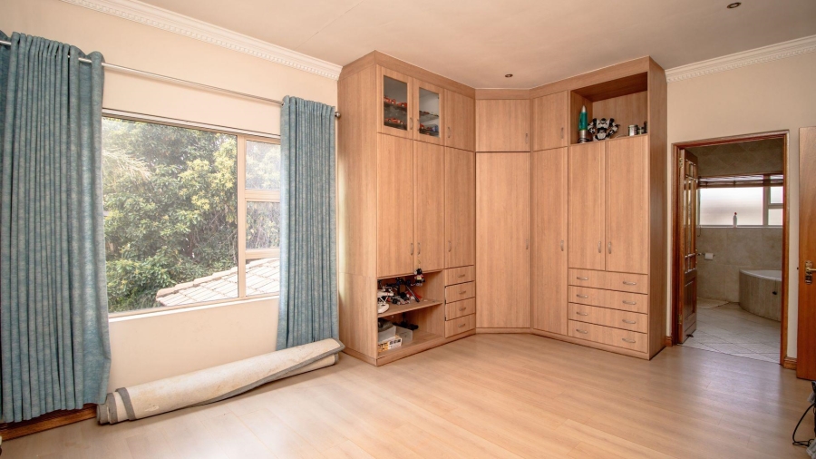 3 Bedroom Property for Sale in Lakefield Gauteng