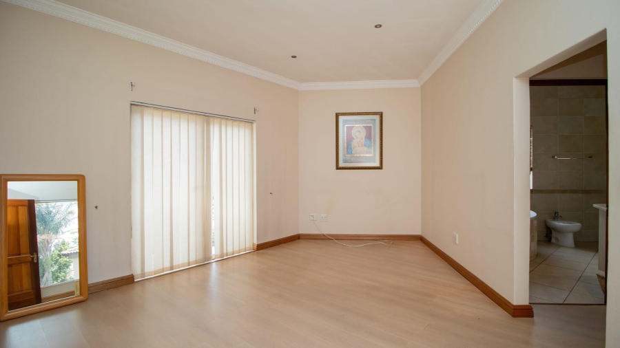3 Bedroom Property for Sale in Lakefield Gauteng