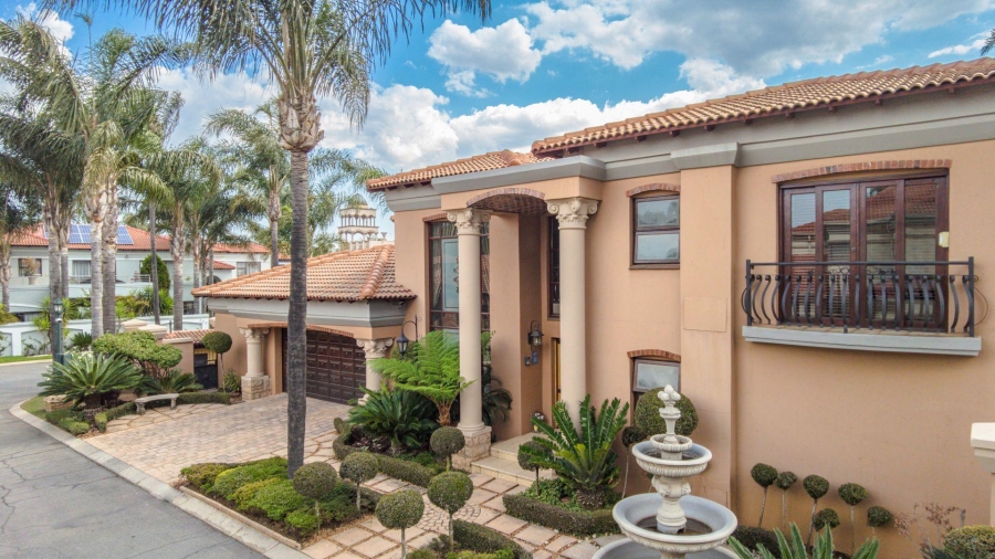 5 Bedroom Property for Sale in Beyerspark Gauteng