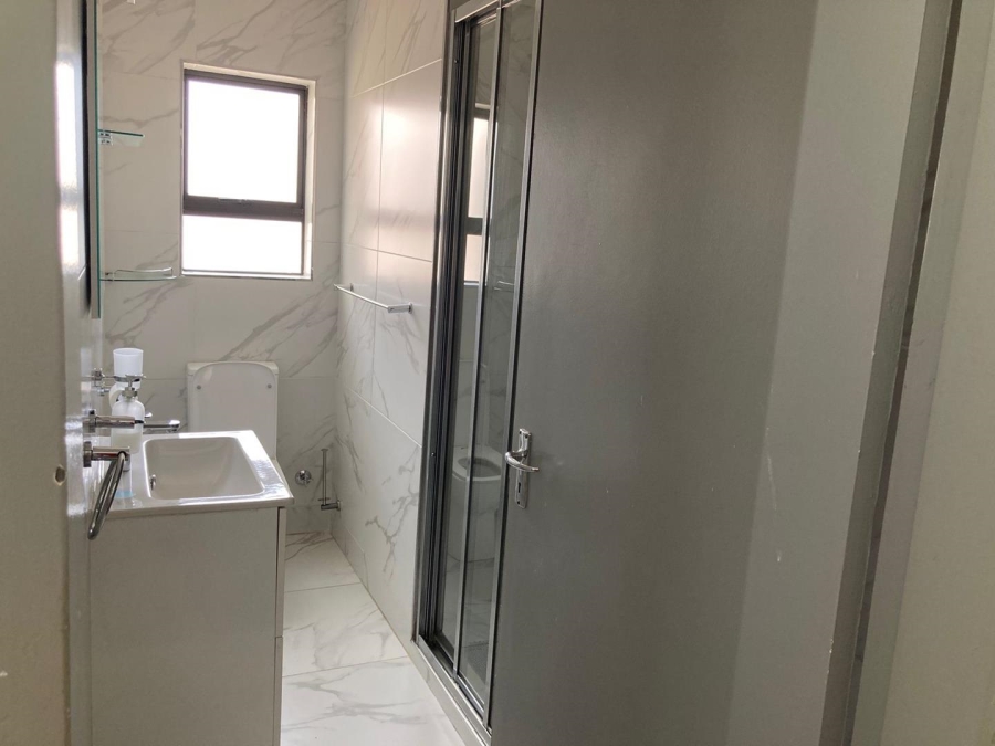 3 Bedroom Property for Sale in Lakefield Gauteng
