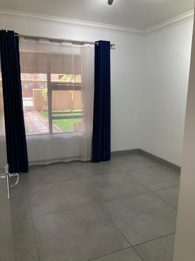 3 Bedroom Property for Sale in Lakefield Gauteng