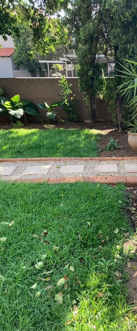3 Bedroom Property for Sale in Lakefield Gauteng