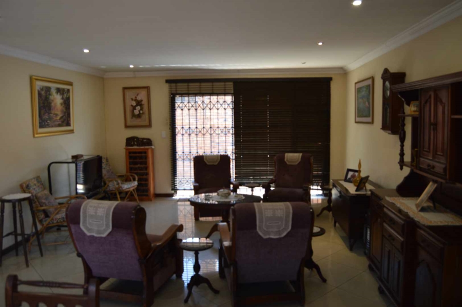 3 Bedroom Property for Sale in New Redruth Gauteng