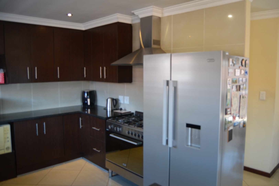 3 Bedroom Property for Sale in New Redruth Gauteng