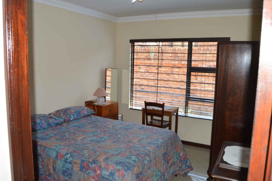 3 Bedroom Property for Sale in New Redruth Gauteng